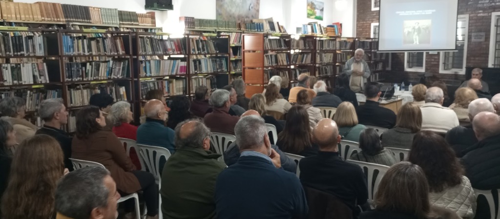 Conferencia Schavelzon 1 - Público asistente
